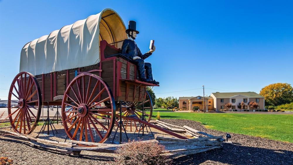 Hotel Lincoln Inn On Route 66 And Near I-55 Εξωτερικό φωτογραφία