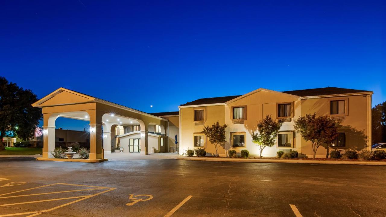 Hotel Lincoln Inn On Route 66 And Near I-55 Εξωτερικό φωτογραφία